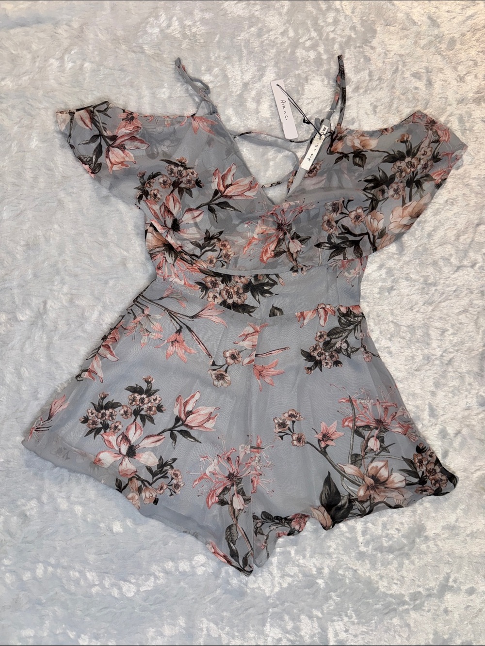 Ark & Co NWT Light Blue Gray Floral Off-Shoulder Romper